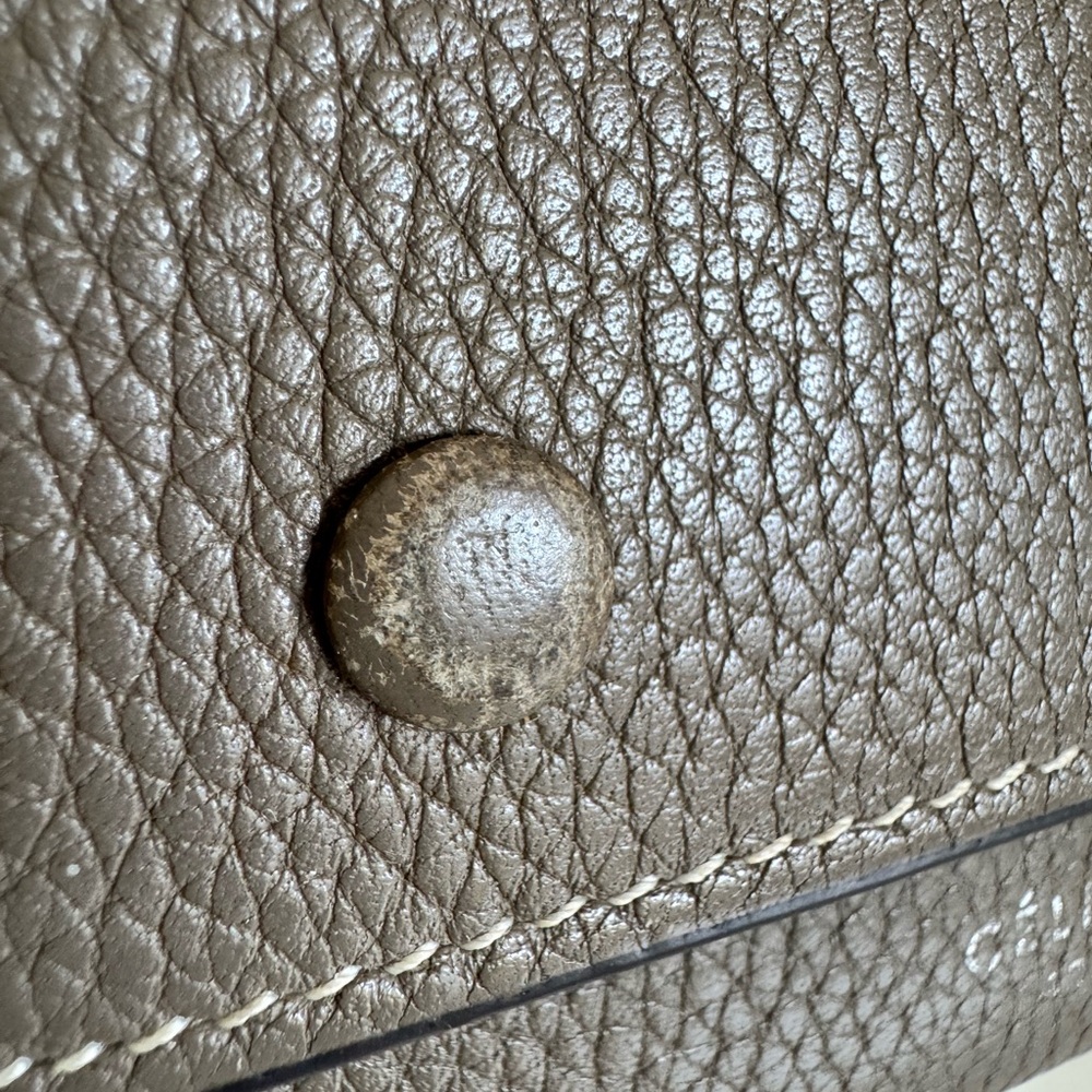 Celine Compact Wallet - Picture 4 of 13